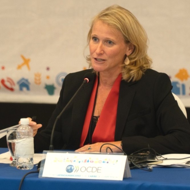 Lynn Robertson
